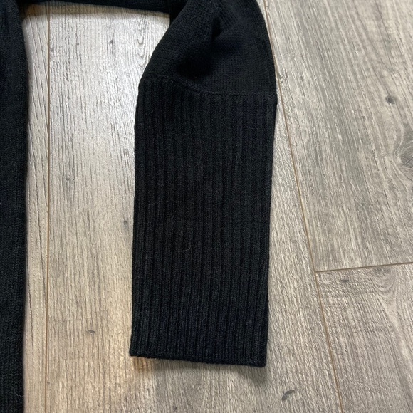 Wayf NWOT Lola Puff Sleeve Black Sweater Dress Size Medium - Picture 5 of 10